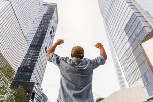 TRAINING BUILD SELF-MOTIVATION AND GOAL ACHIEVEMENT